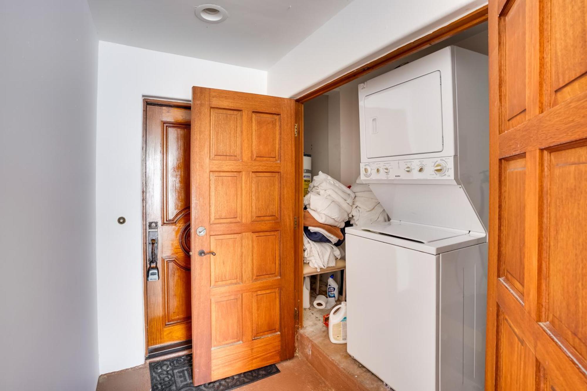 Bright Catalina Island Condo With Ocean Views! Avalon Exterior photo